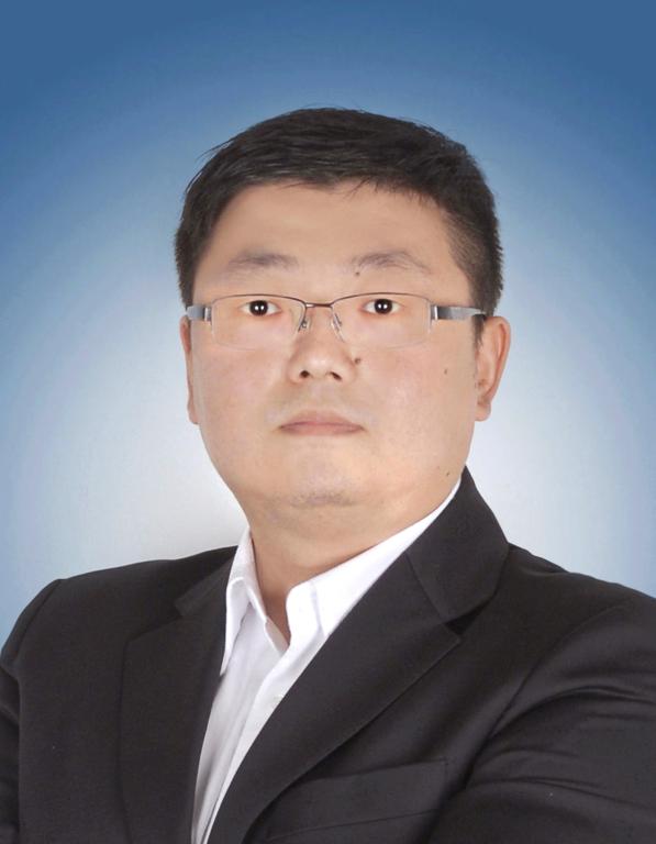 王鑫